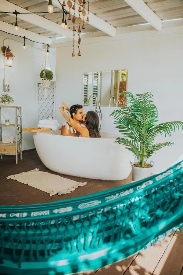 Casa Loba Suite 1 With An Outdoor Tub رينكون 0*,  بورتوريكو